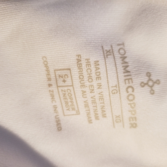 NWOT Tommie Copper Men’s Short Sleeve Full Back Support Shirt white Size XL - Picture 9 of 11